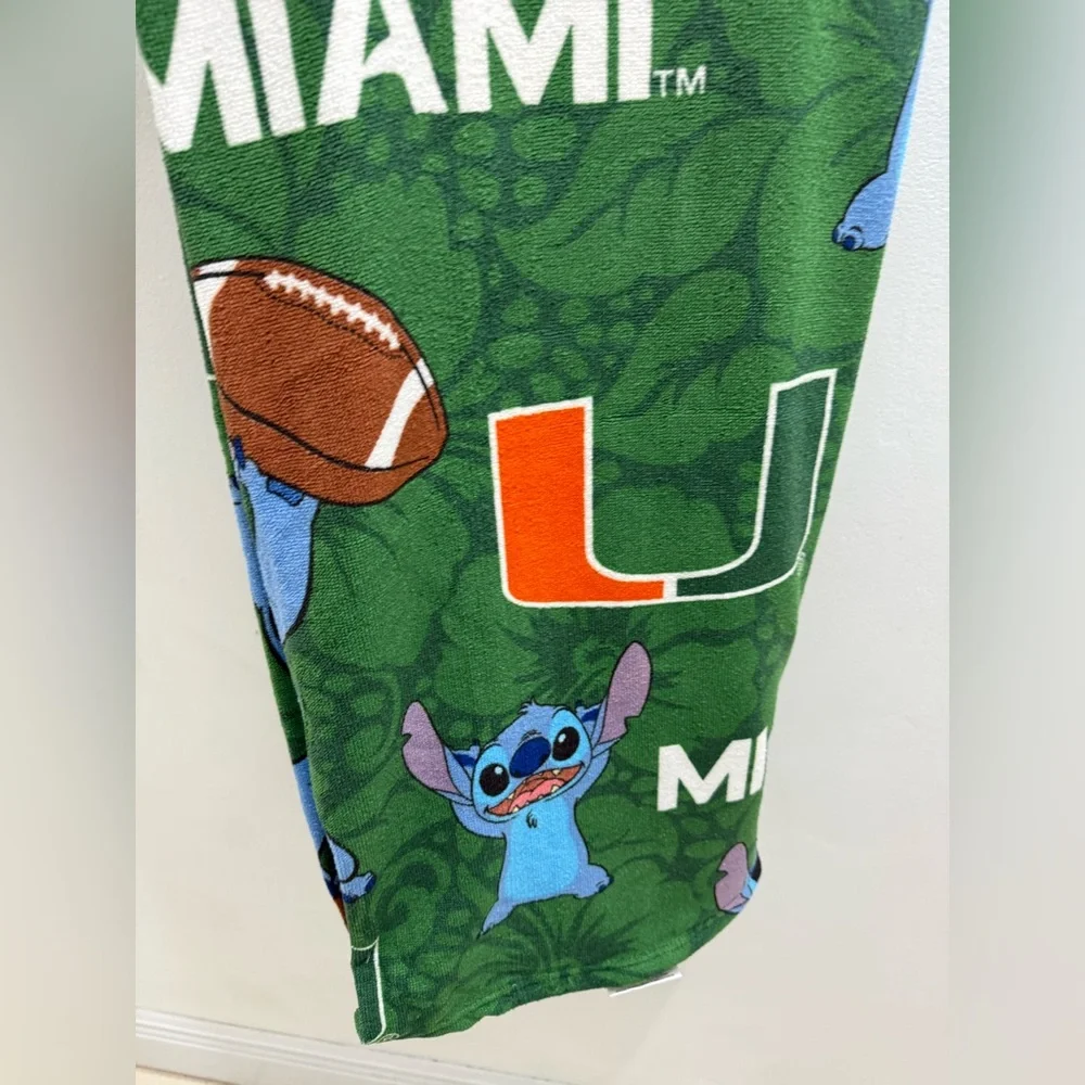 Disney Stitch University of Miami NCAA Green Towel NWT
